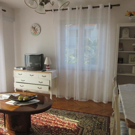 Haus Silvia Apartment Rovinj Exterior photo